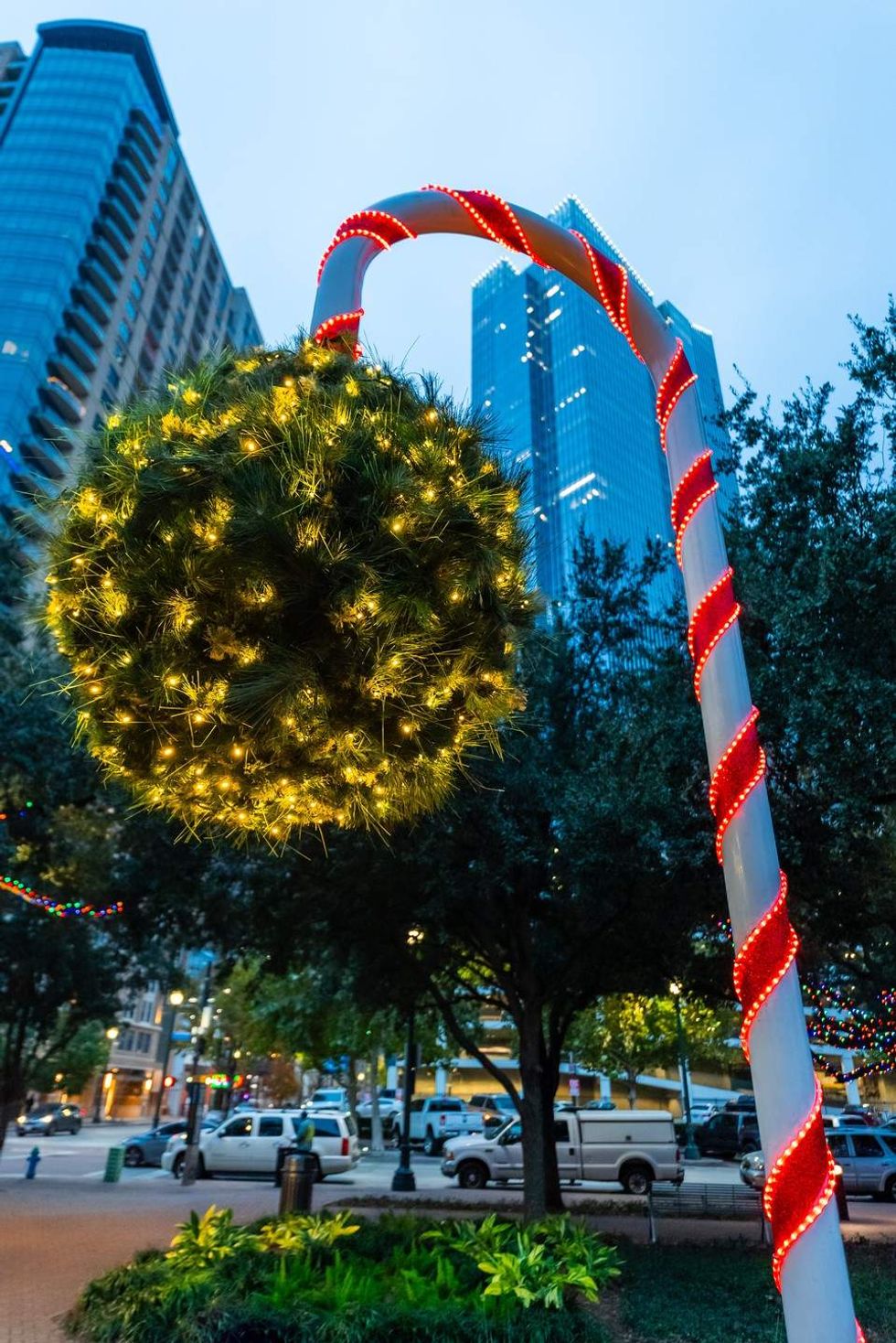 Twinkle Town City Lights mistletoe ball