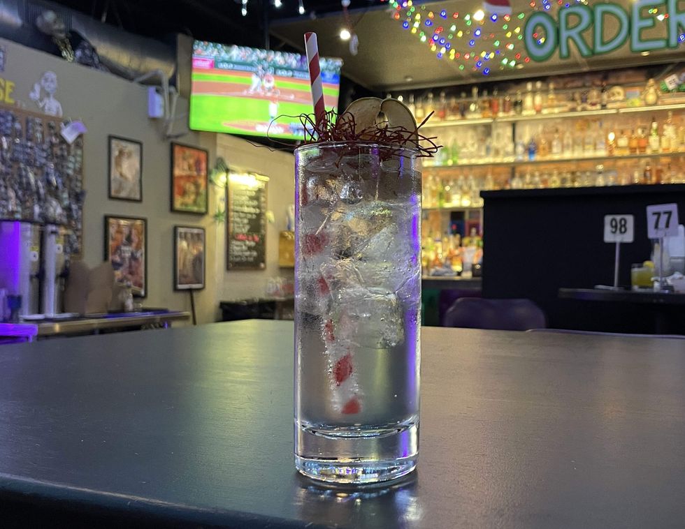 \u200bBetelgeuse Betelgeuse "Chewin\u2019 on the Apple of Yer Eye"