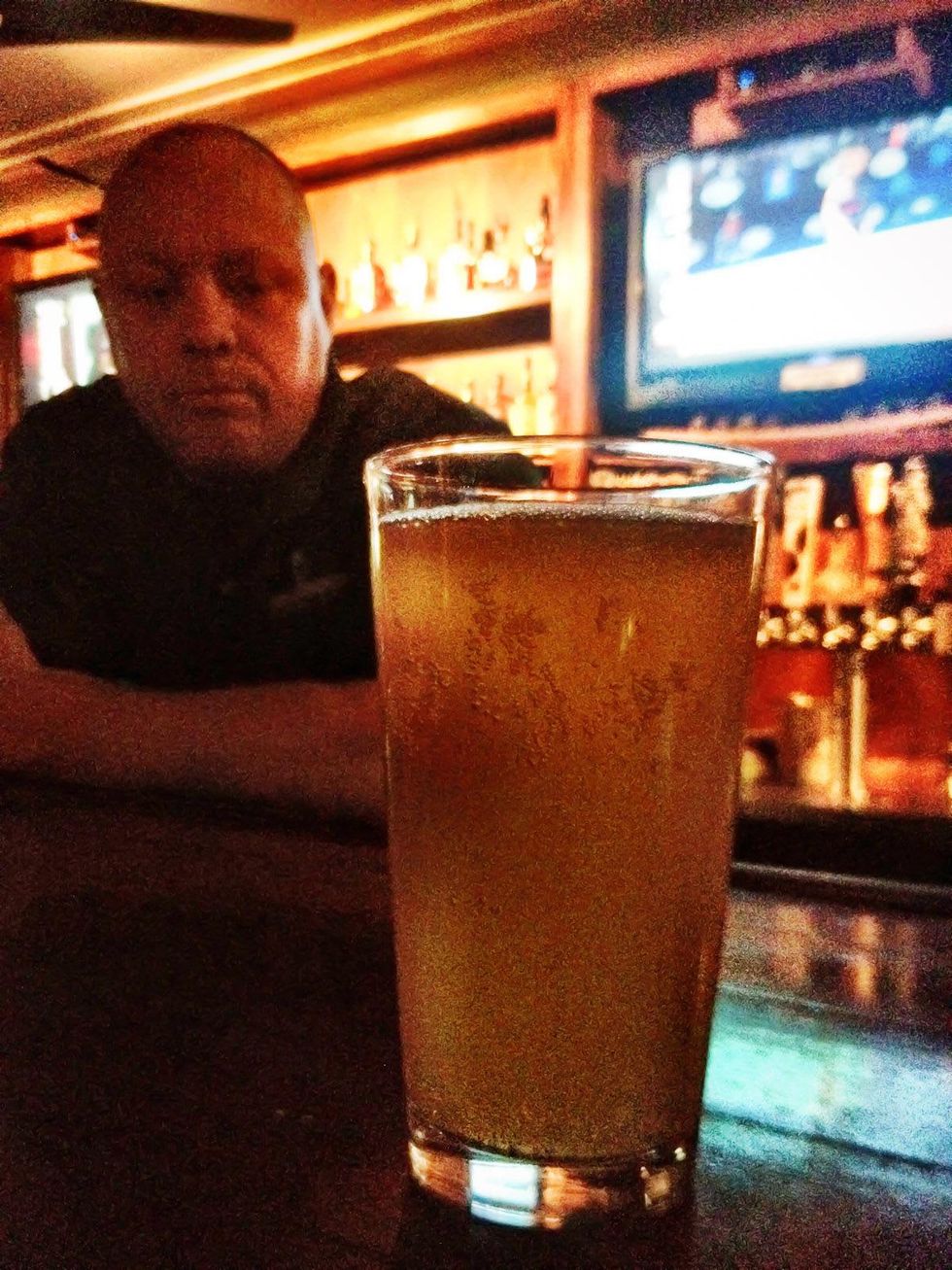 Underdogs Sports Pub, beer, bar, January 2013