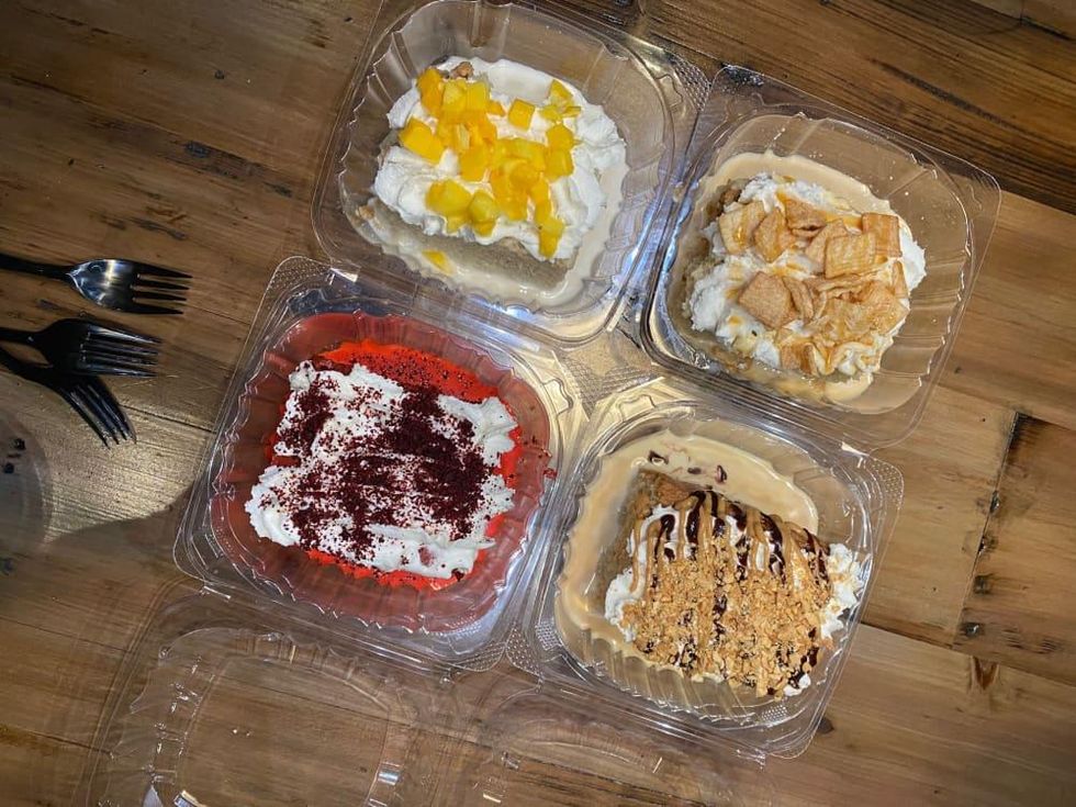 Underground Food Hall Treacherous Leches