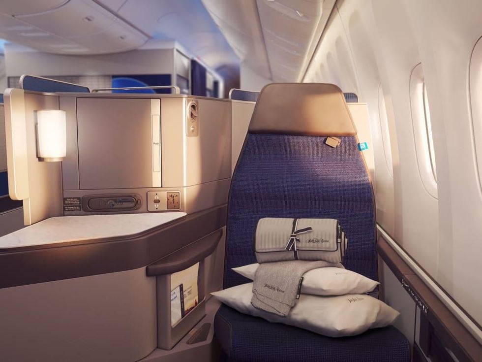 United Polaris seats