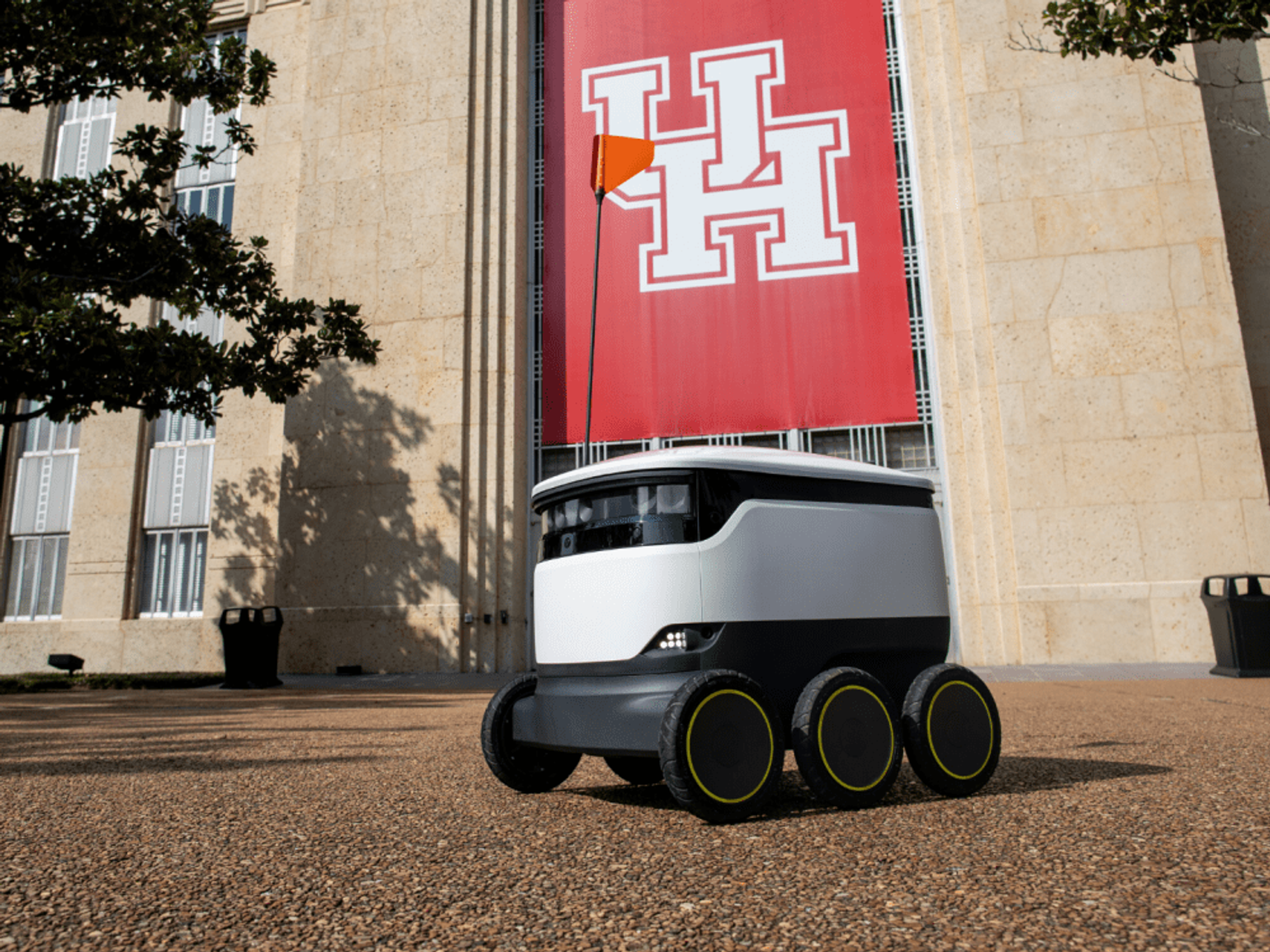 university of houston autonomous delivery robot
