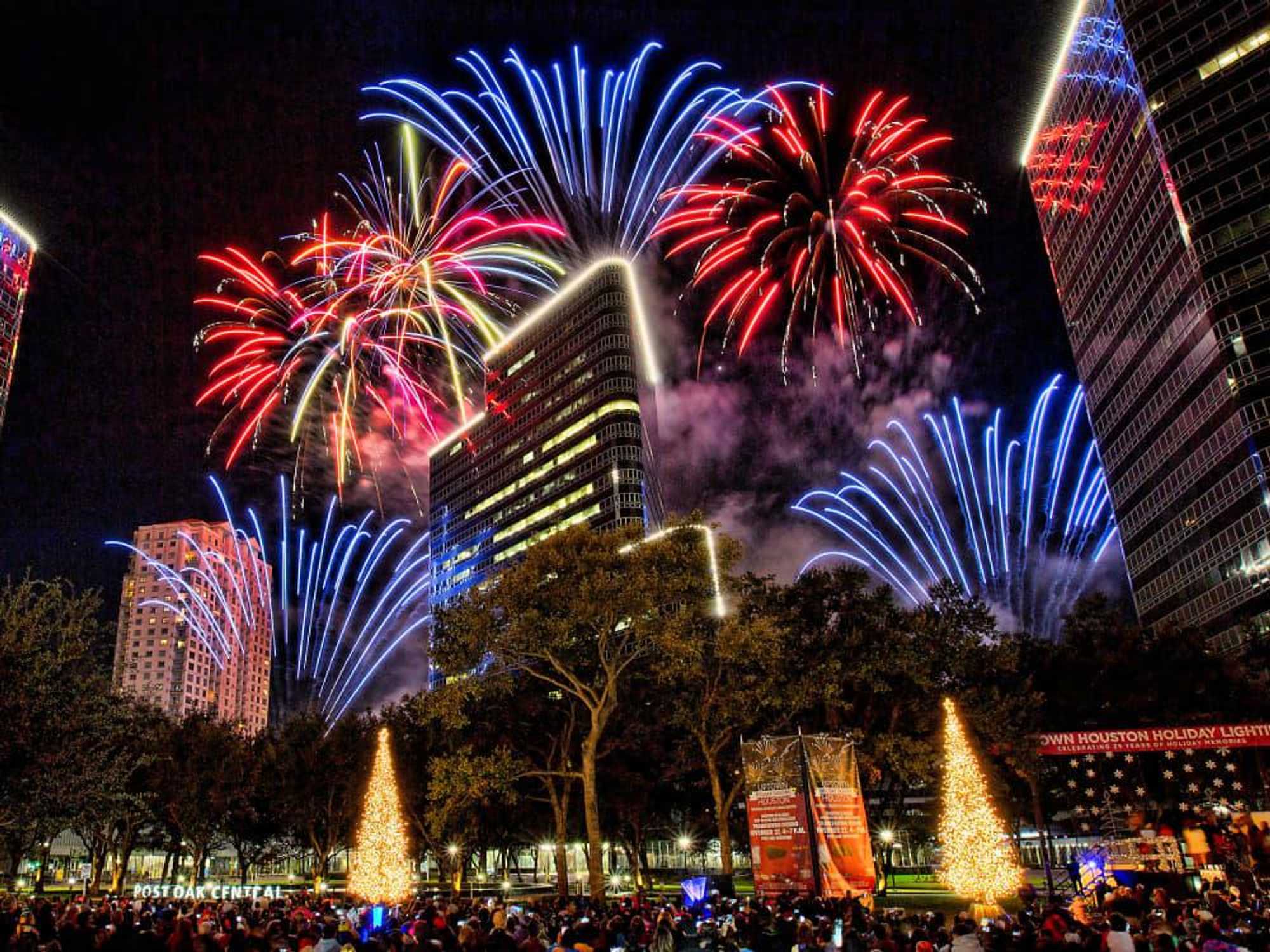 Uptown Houston Holiday Lighting