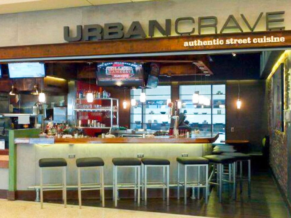 Urban Crave Bar and Grill, airport restaurant, IAH