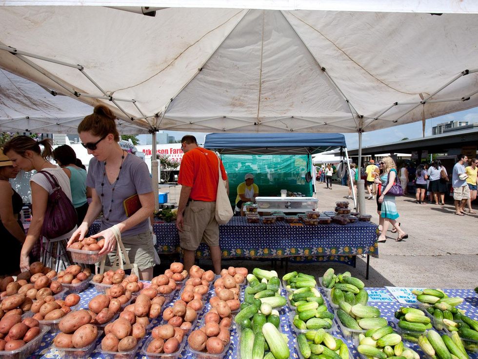Urban Harvest Farmers Market, produce
