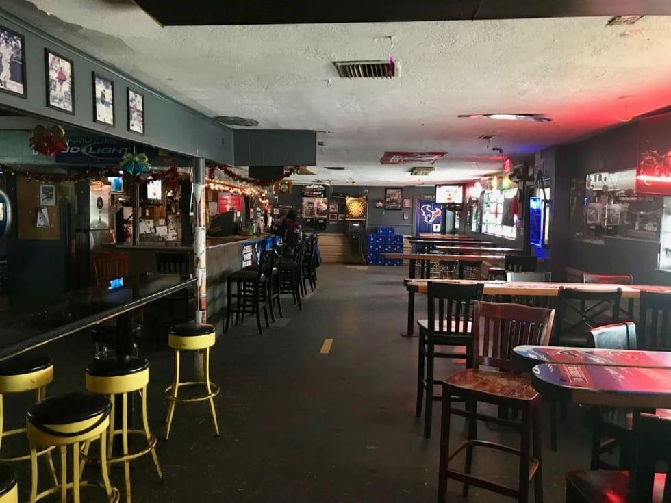 Vara's sports bar interior