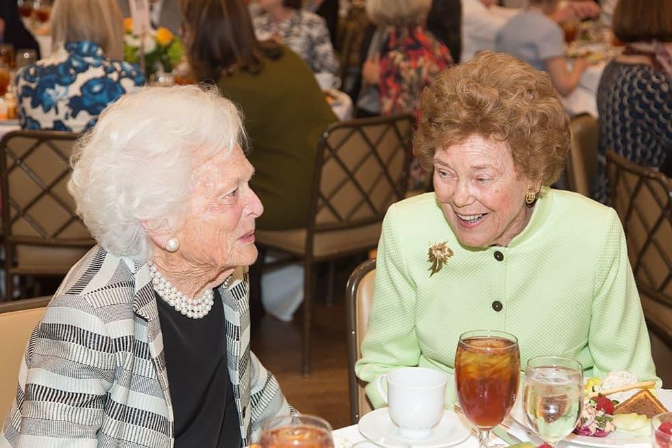 VEPS Luncheon, March 2016, Barbara Bush, Helen Vietor
