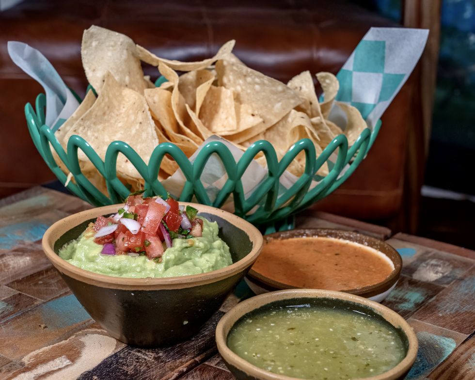Verde Garden chips and salsa