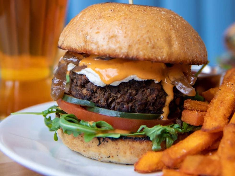 Verdine Waterworks cheeseburger