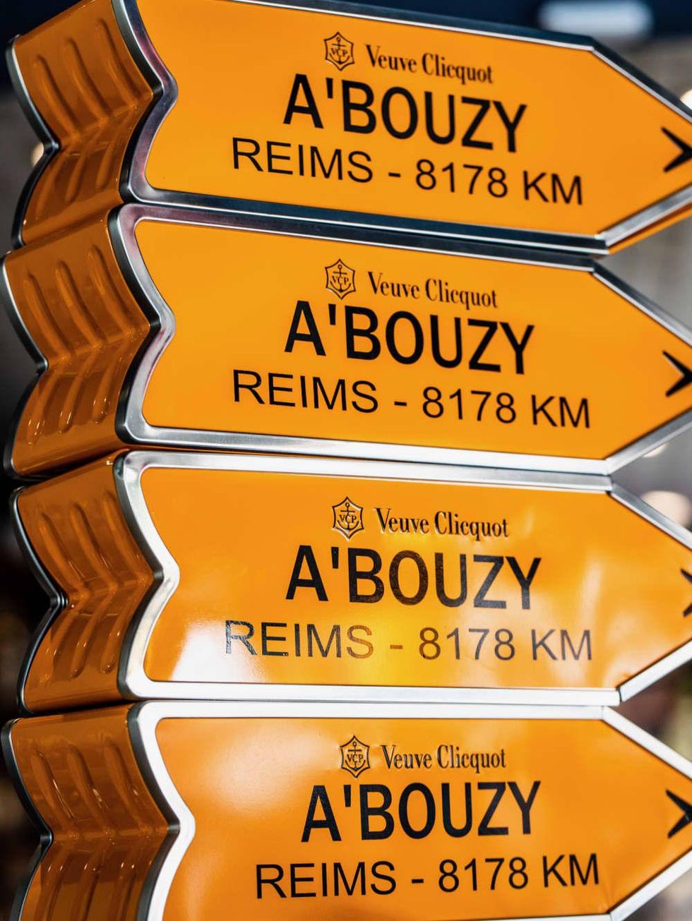 Veuve Clicquot signs