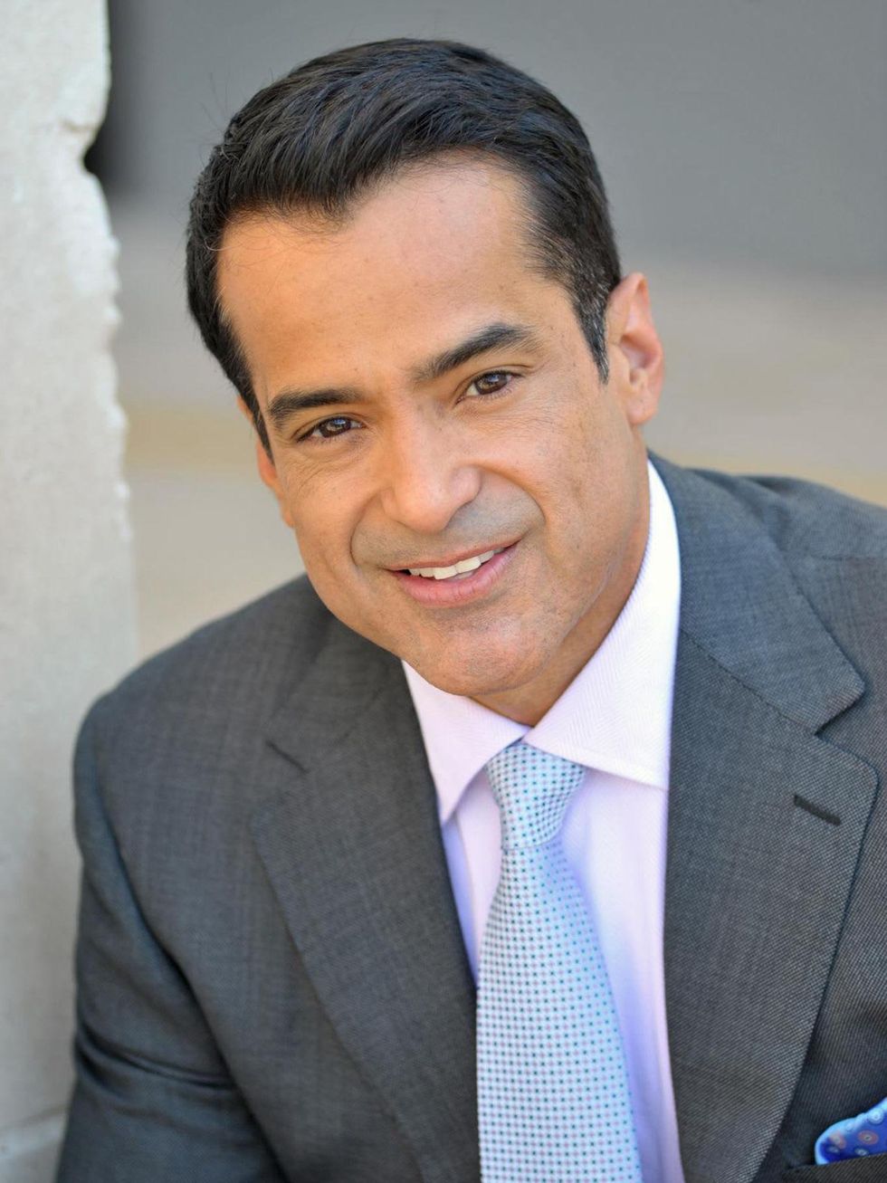 Vicente Arenas head shot profile pic