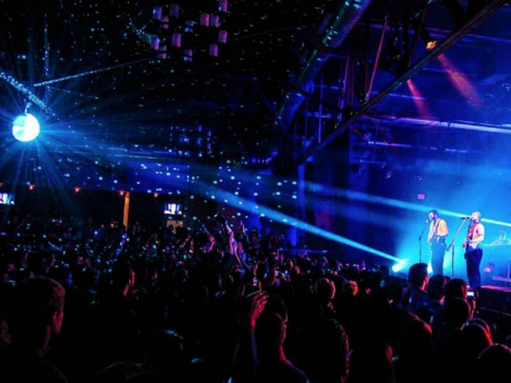 Warehouse Live interior show Dr. Dog