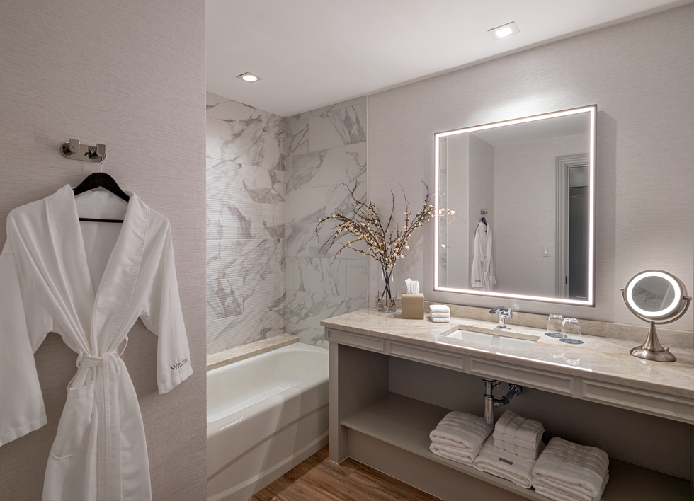 Westin Houston Downtown bathroom guest room