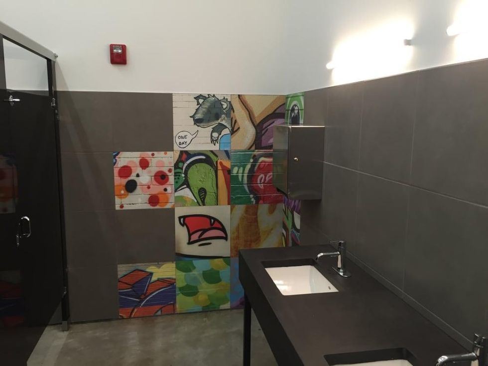 White Oak Music Hall bathroom