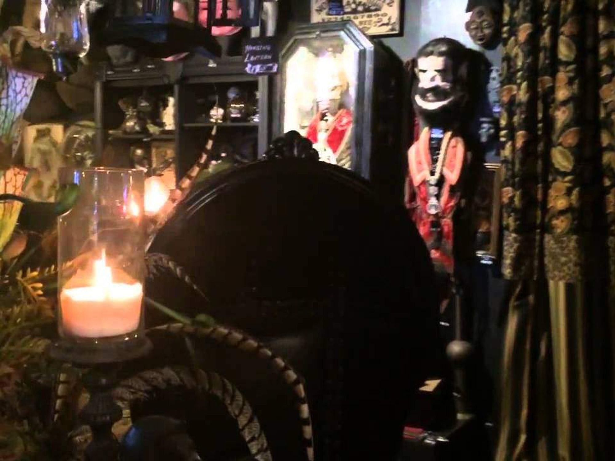 Wilde Collection interior