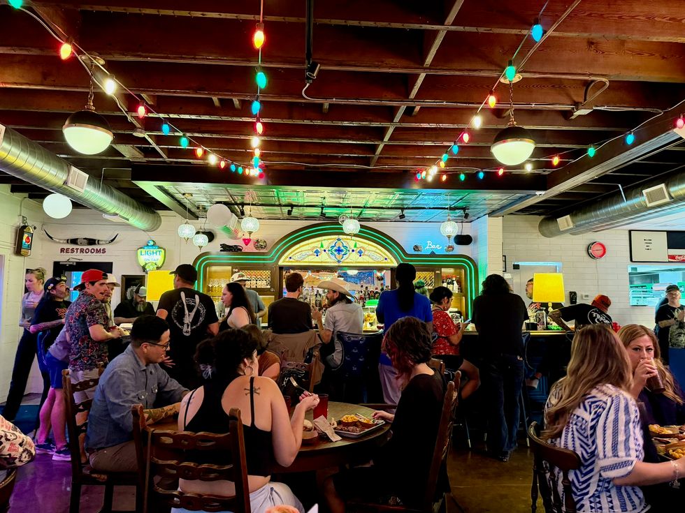 Willow's Smokehouse and Tavern interior