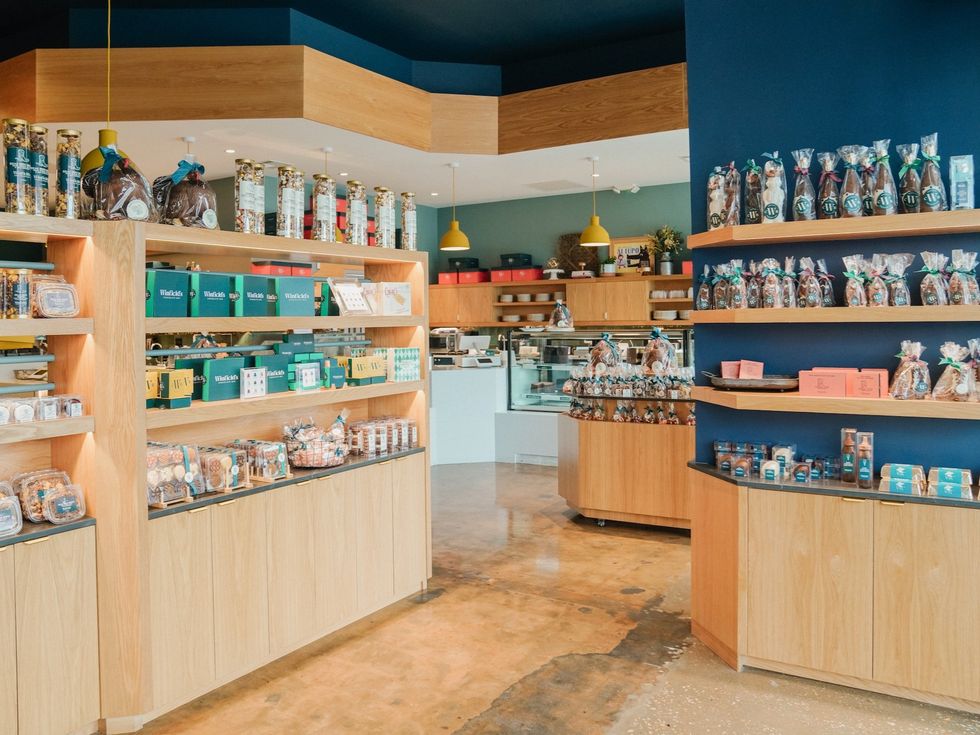 Winfield's Chocoalte Bar Rice Village interior