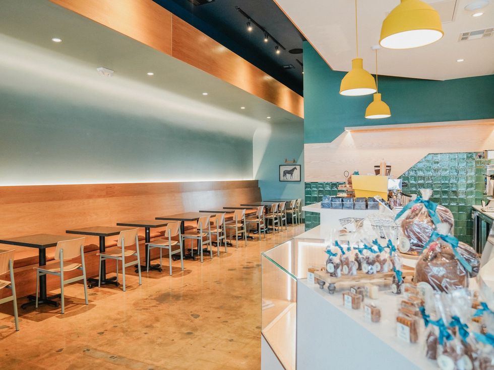 Winfield's Chocoalte Bar Rice Village interior