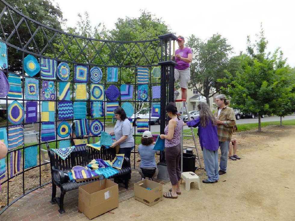 Yarnbombing Houston Heights workers June 2013