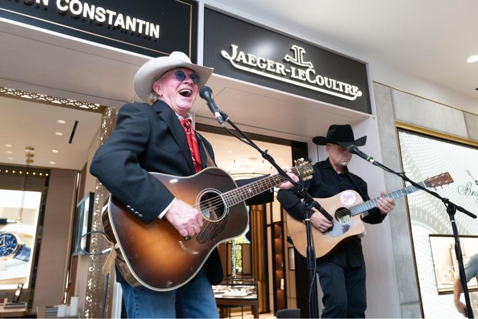 Zadok Jewelers grand opening party Gary Nunn